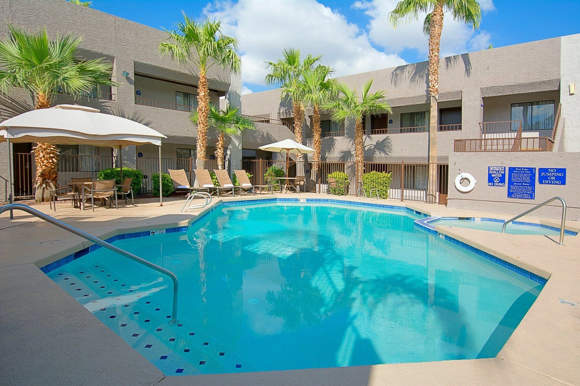 Hotel Tempe/Phoenix Airport Innsuites Hotel & Suites Exterior foto